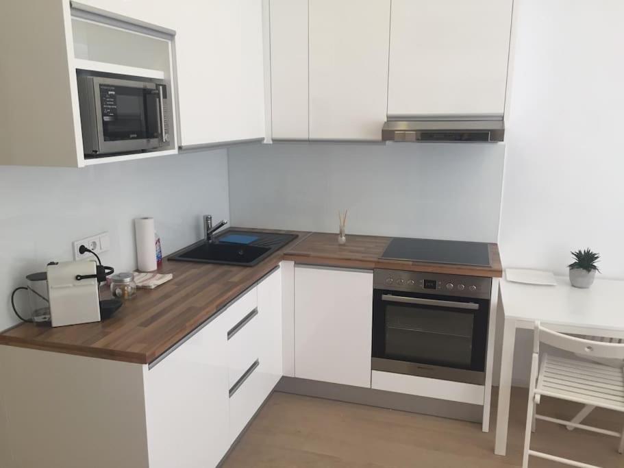 Appartement New - 10 Min Downtown *